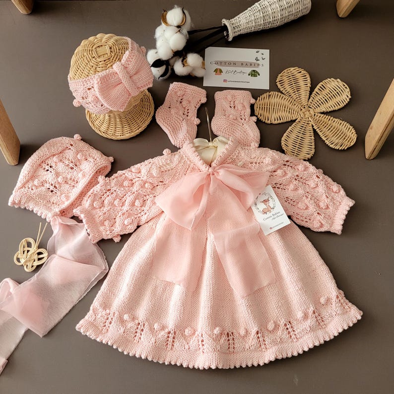 Adorable Organic Cotton Knit Dress Set for Newborns - Uroczy zestaw dzianinowych sukienek dla noworodka