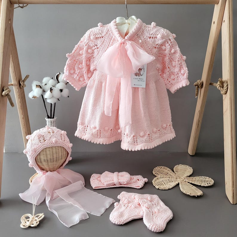 Adorable Organic Cotton Knit Dress Set for Newborns - Uroczy zestaw dzianinowych sukienek dla noworodka