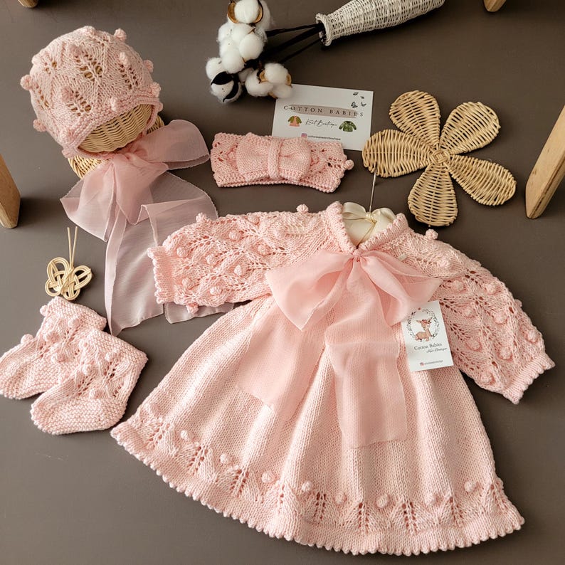 Adorable Organic Cotton Knit Dress Set for Newborns - Uroczy zestaw dzianinowych sukienek dla noworodka